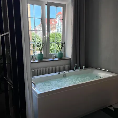 Holiday Apartment Old Town Gdansk With A Jacuzzi Exterior foto